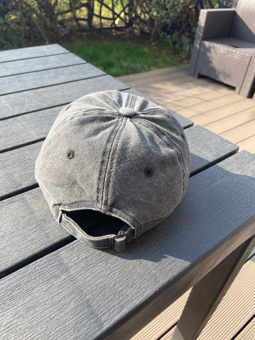 Ленти шапки с козирка