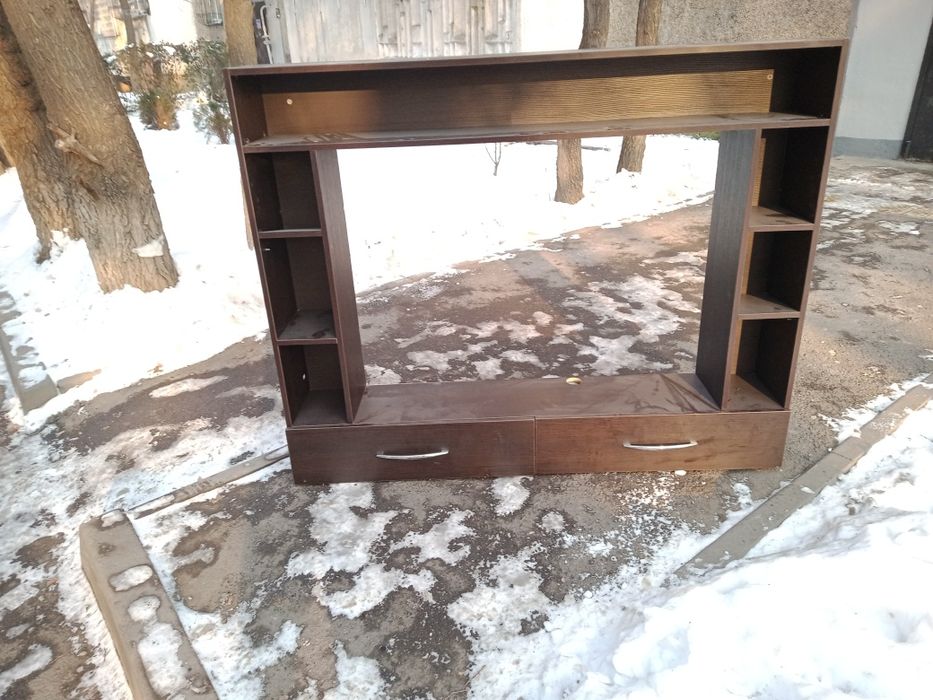 Полка для телевизора