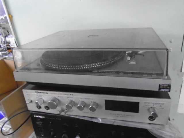 Проигрыватель  Ария Radiotekhnica   (комплект)