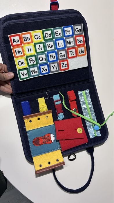 Продам развивающие игрушки