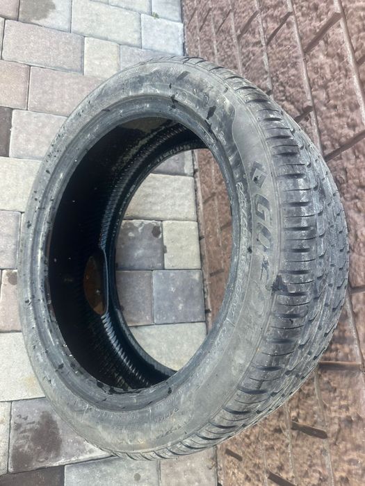 Шина летняя 245/45/ R19