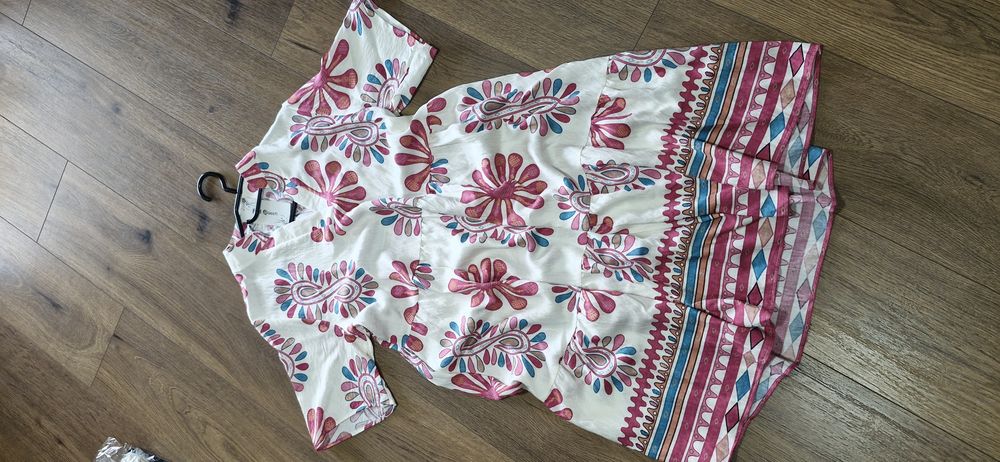 Нови Дамски рокли