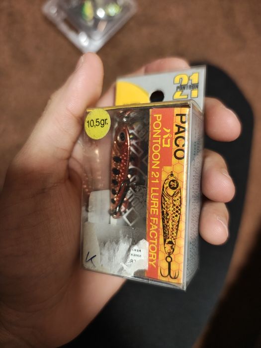 Блесна p21 paco и блесна AQUA