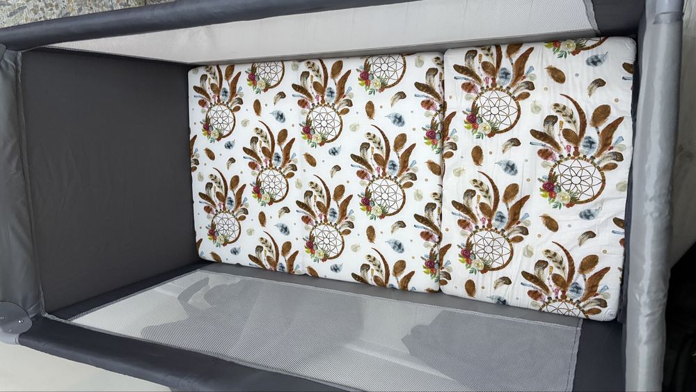 Patut pliabil de calatorie + saltea pliabila