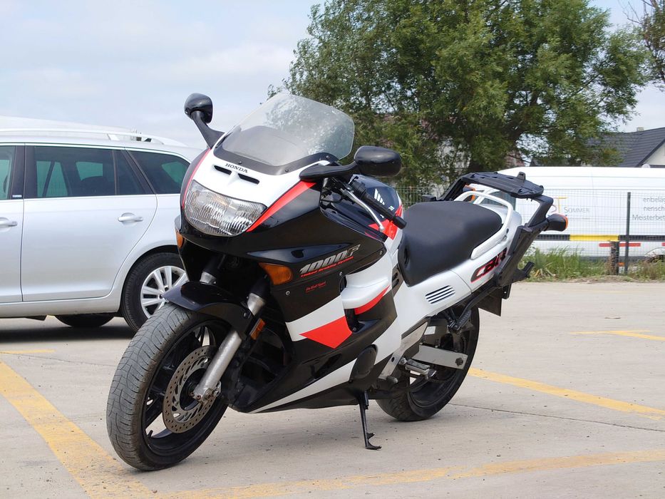 Honda SC 24 CBR 1000