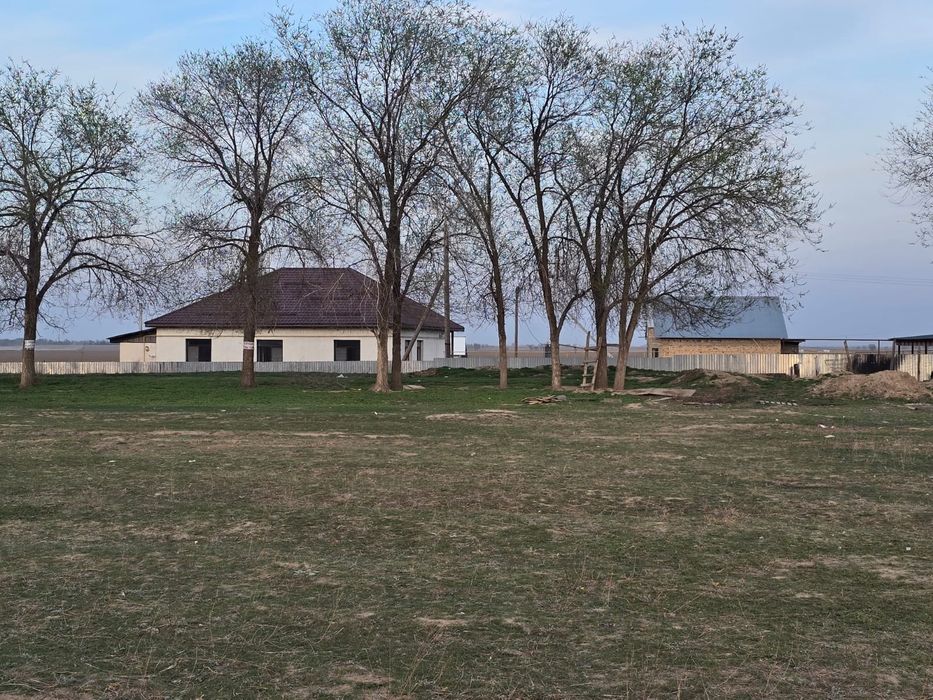 Участок в пригороде по выгодной цене