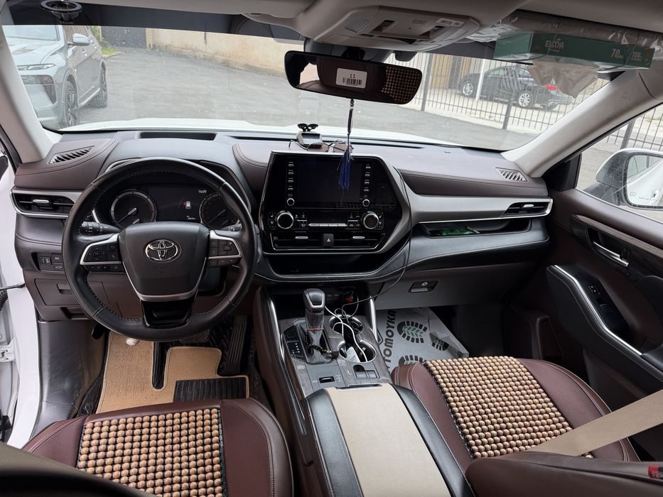 Toyota haydlander limited hybrid