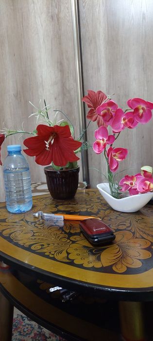 Цветы разные искусственные 25000сум