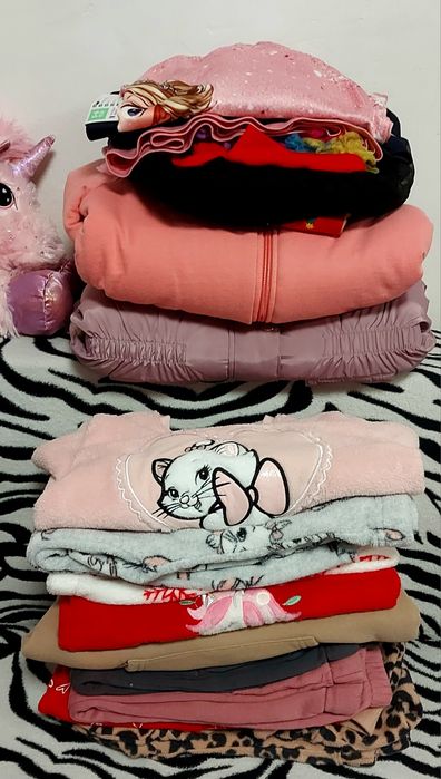 Haine pentru fetite lot 116/122 cm