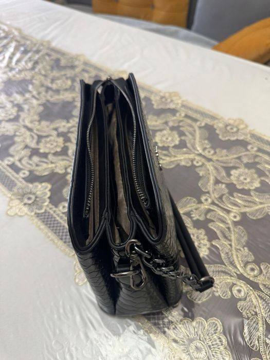 Сумочка женская продам