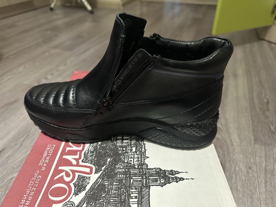 Зимняя обувь 39, новые.