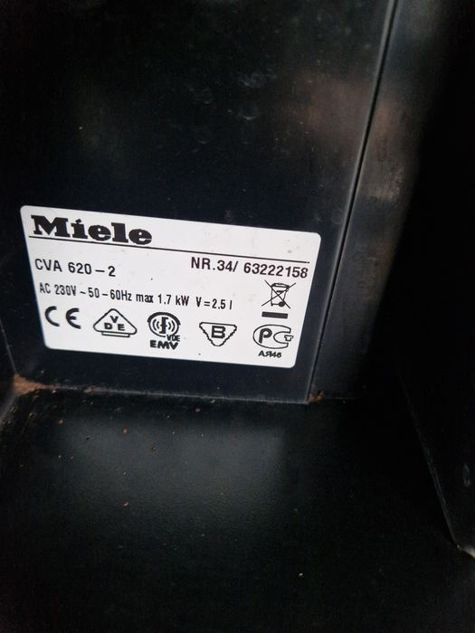 Кафемашина за вграждане Miele