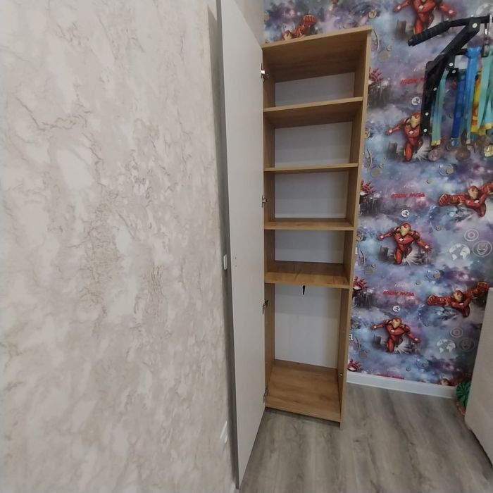 Шкаф в детскую комнату.