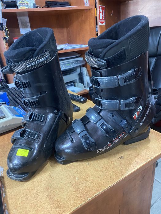 Обувки за ски Salomon Evolution 7.9