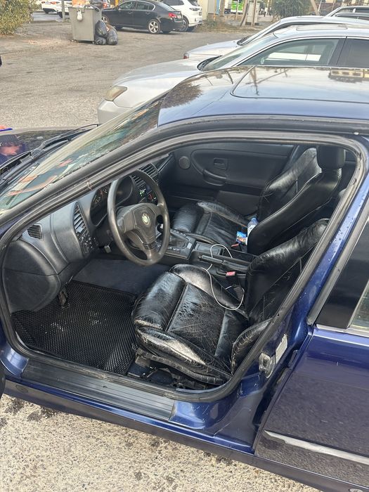 Продам BMW 3 серии 1991