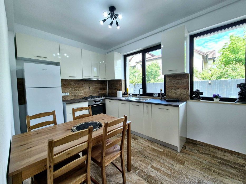 Vânzare casă / vilă individuală !