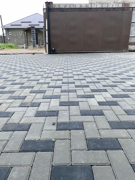 Укладка брусчатки