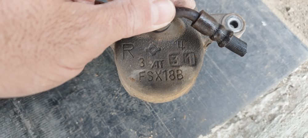 Kилометраж/предни и задни спирачни апарати Toyota rav 4