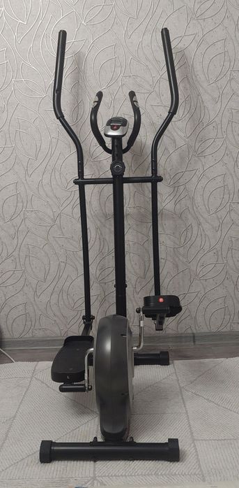 Продам эллиптический тренажёр