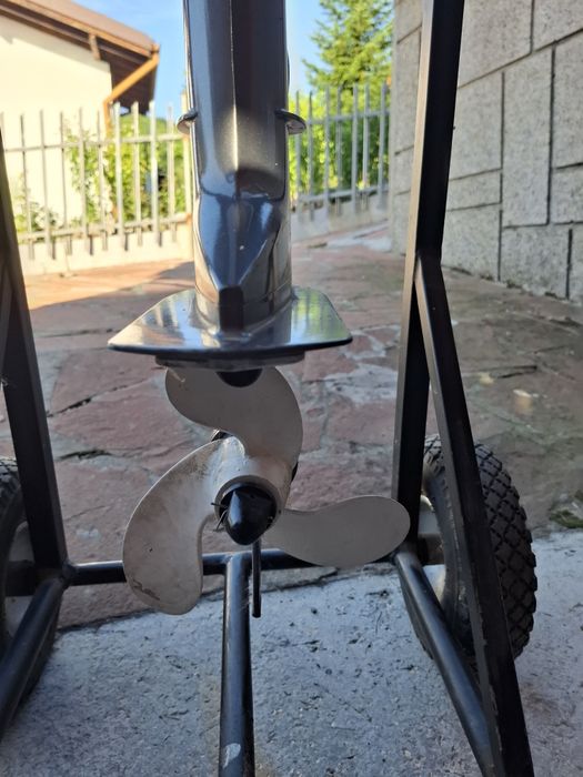 Продавам двигател Ямата 2.5 конски сили