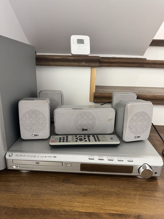 Sistem Home-Cinema LG Bluetooth