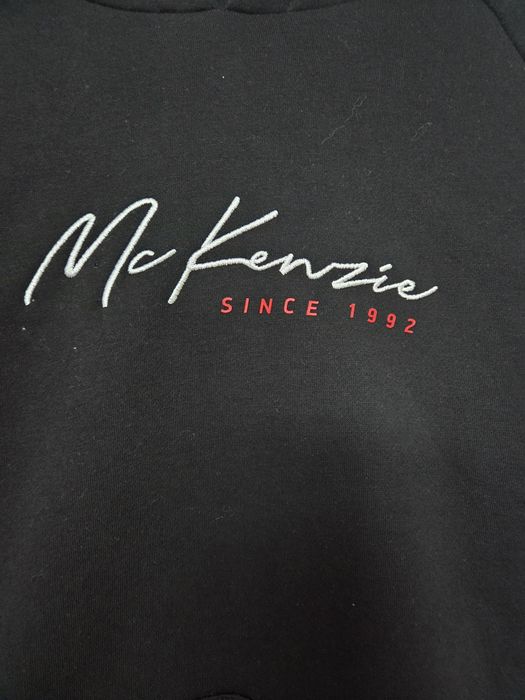 Суичър с качулка McKenzie 13-15 години 13 евро
