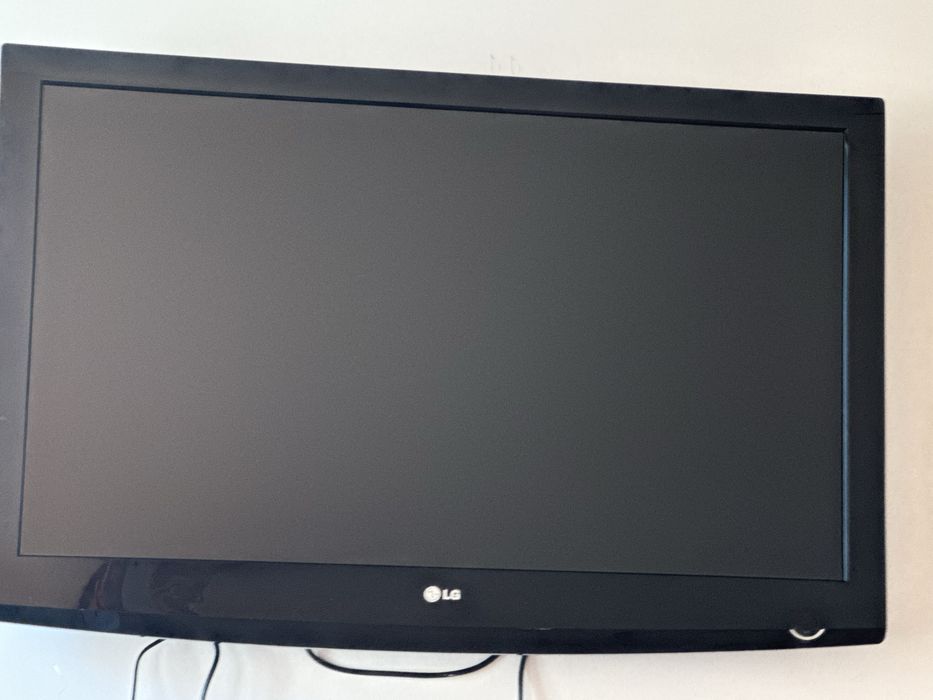 Продается LG ТВ телевизор