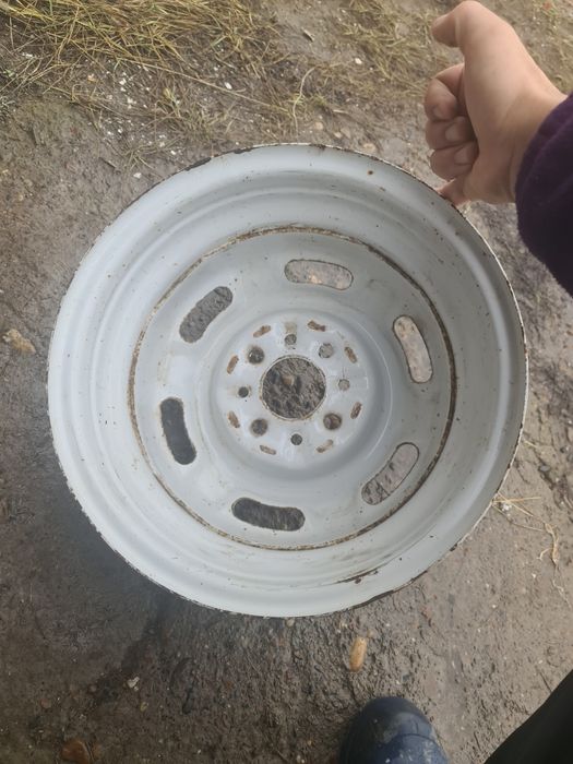 Продам диск ваз.R13