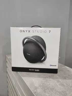 Harman kardon onyx studio 7