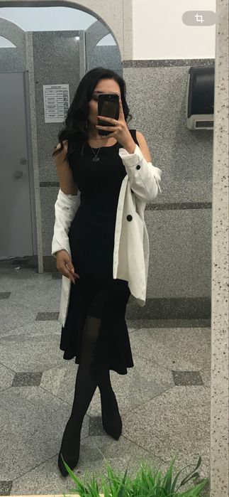 Черное коктейльное вечернее