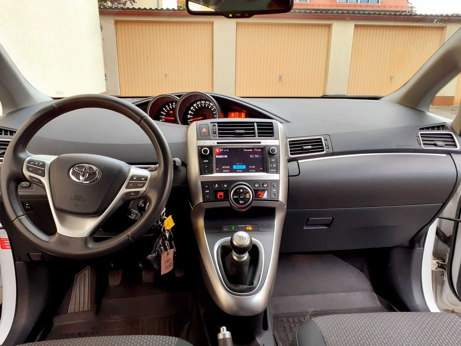 Toyota Verso de vanzare