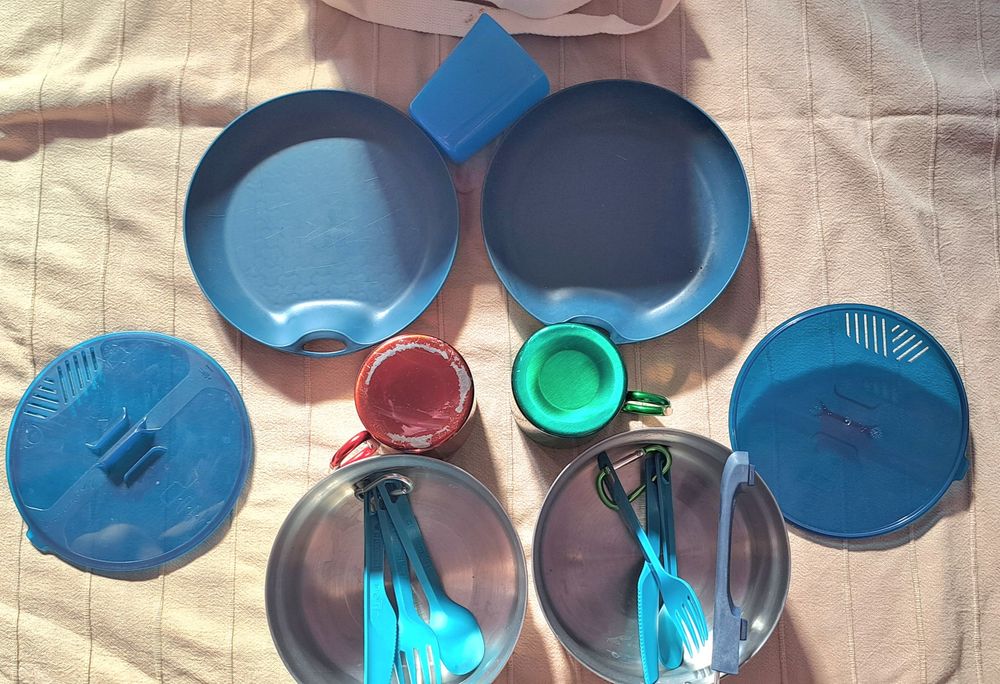 Set camping 4 persoane