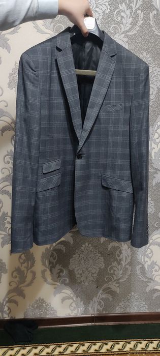 Пиджак сотилади срочно