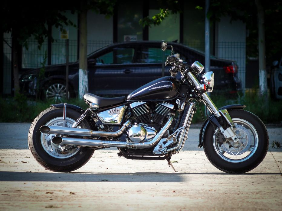 Bobber Suzuki marauder vz800