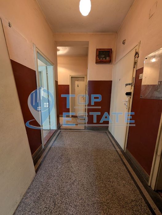 Продава се Многостаен апартамент в Горна Оряховица - 105 кв.м за 452 €/кв.м - Снимка #8