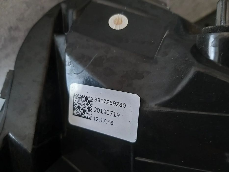 Stop tripla lampa stanga aripa led citroen c5 aircross 9817269280