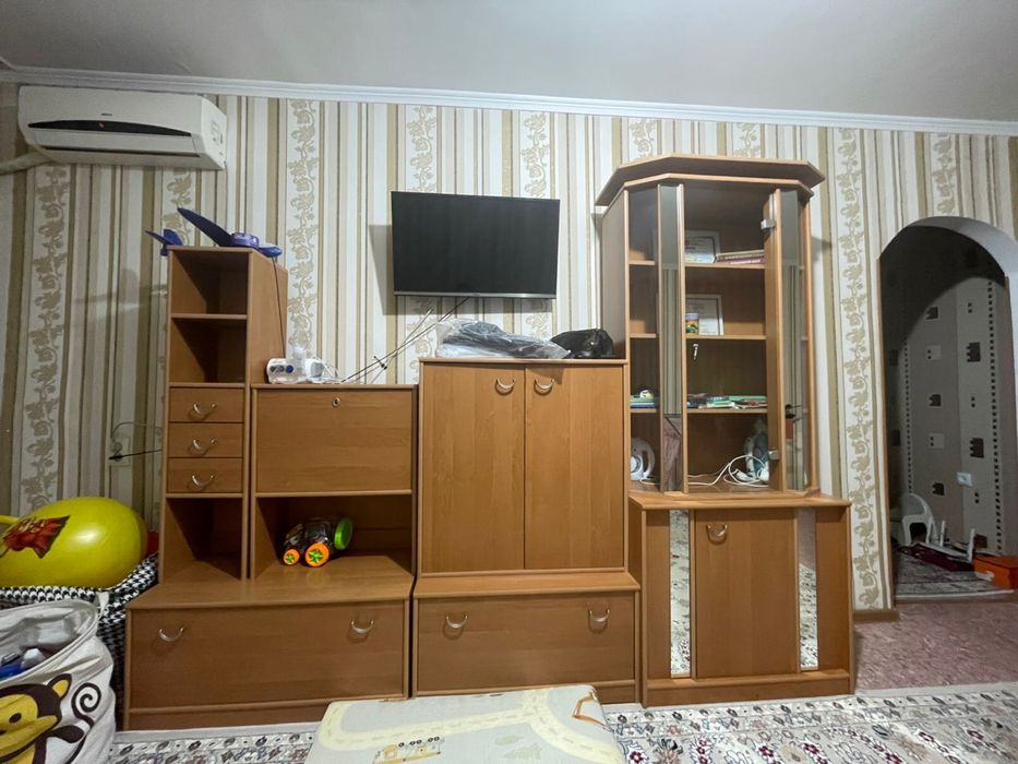 Горка для гостинной