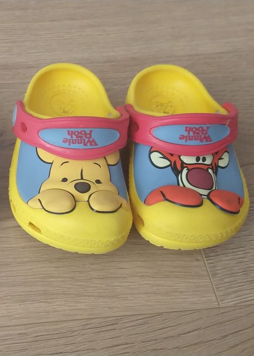 Чехли Crocs в различни размери и цветове