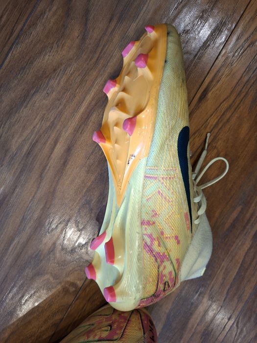 Оригинални бутонки Nike SUPERFLY.,отговарящи на номер  37/38