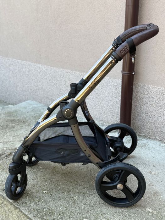 Бебешка количка,използвана броени пъти