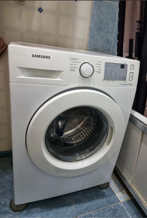 Продам стиральную машину