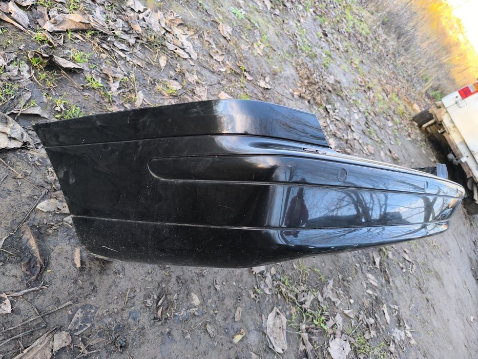 Продавам задна броня Mercedes w203 комби