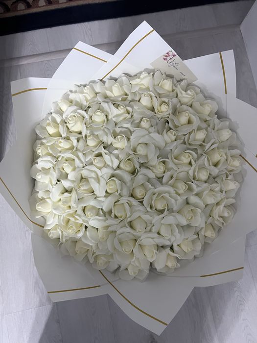 Мыльные розы , букеты 4500