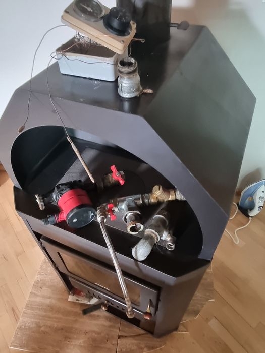 Печка Прити с водна риза