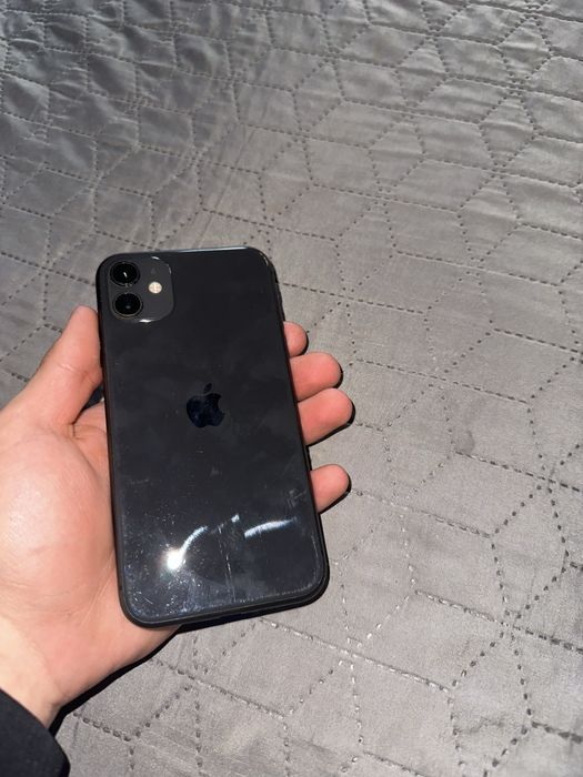 iphone 11 stare ff bun