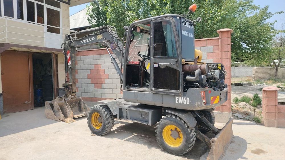 Ekskavator EW60 yili- 2013