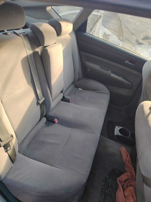 Dezmembrez-Piese Prius 2 Far Stop Bara  scaun bancheta motor cutie