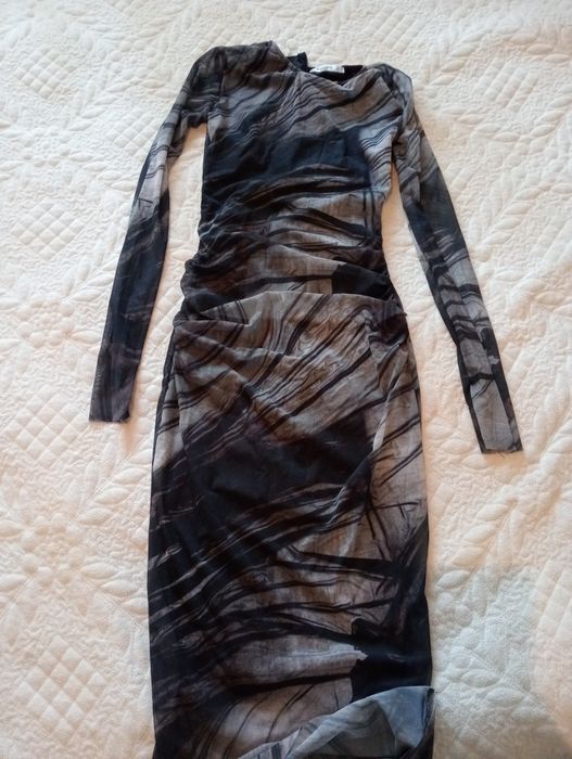 Продам трендовое новое платье