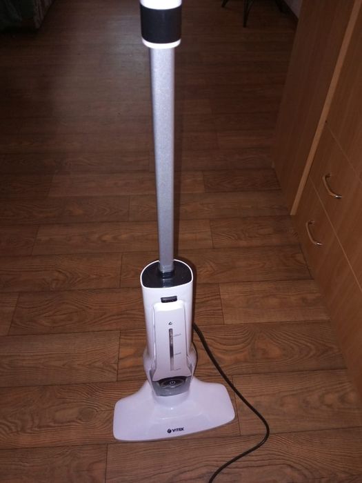 Продам электропаравую швабру