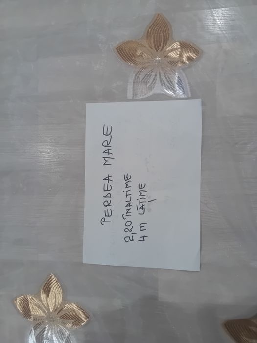 Draperii mari de calitate și perdele